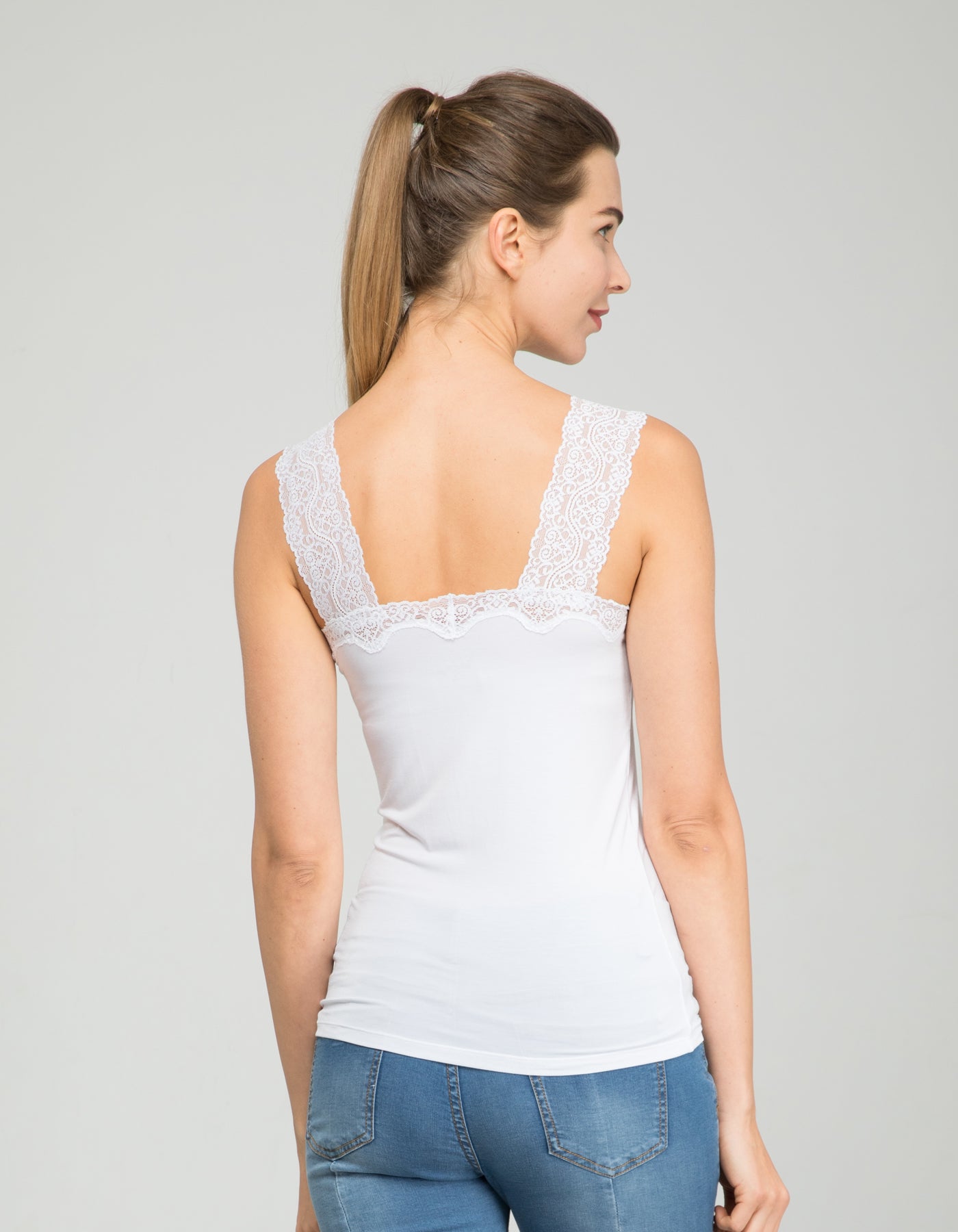 Women's Lace Scoop Neck Tank